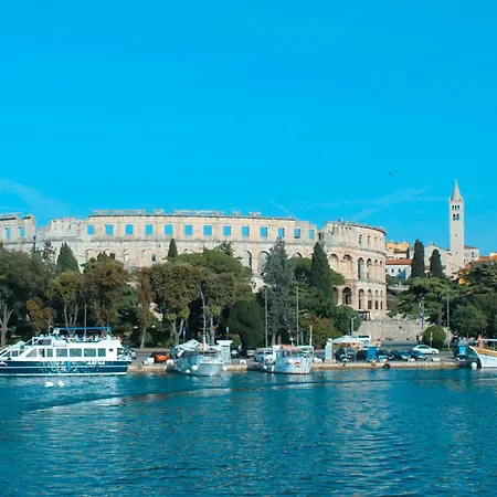 Magnolija Apartman *